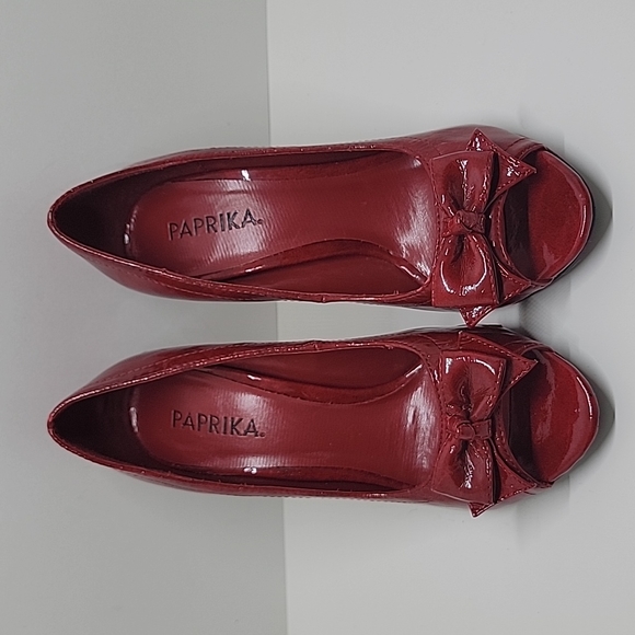 Paprika Red Faux Patent Leather Open Toe High Heels Shoes (Read Flaws) 6 - Picture 2 of 12